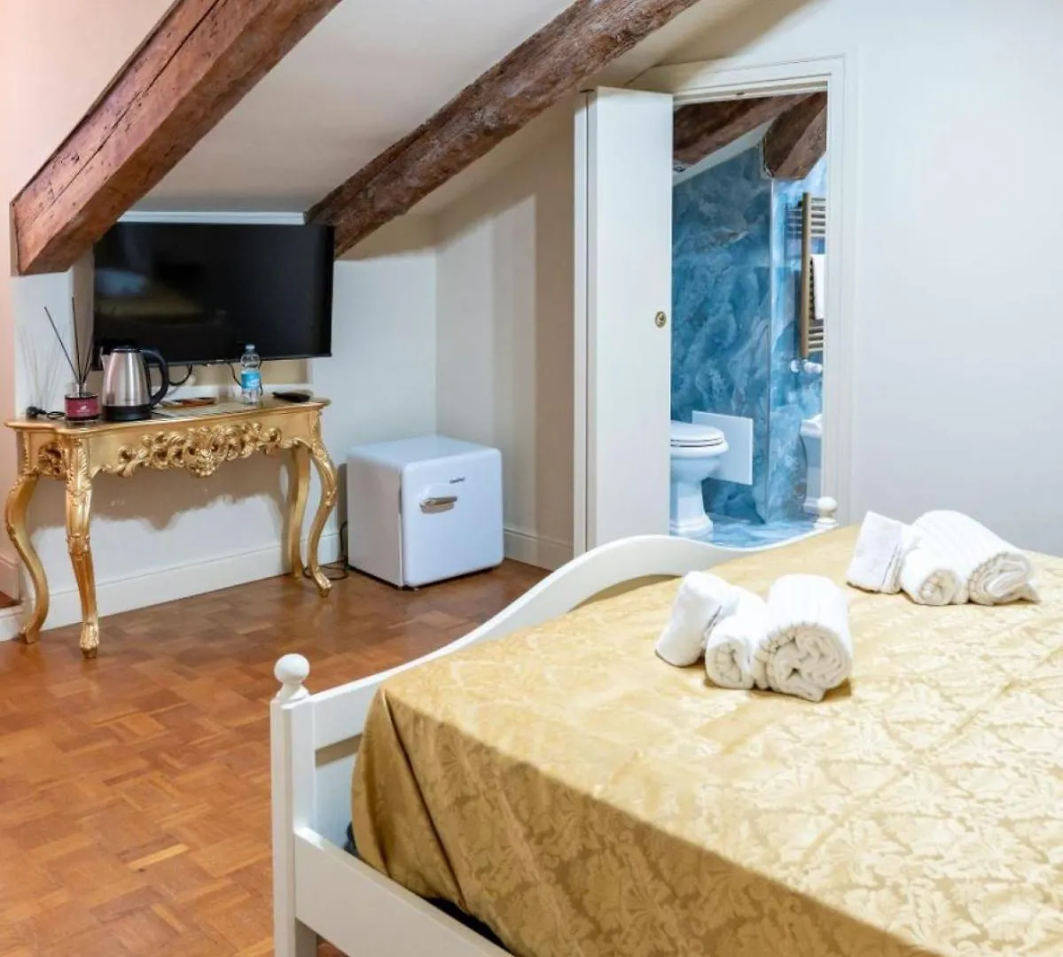 Palazzo Titti Rialto Suites Venice 0*,
