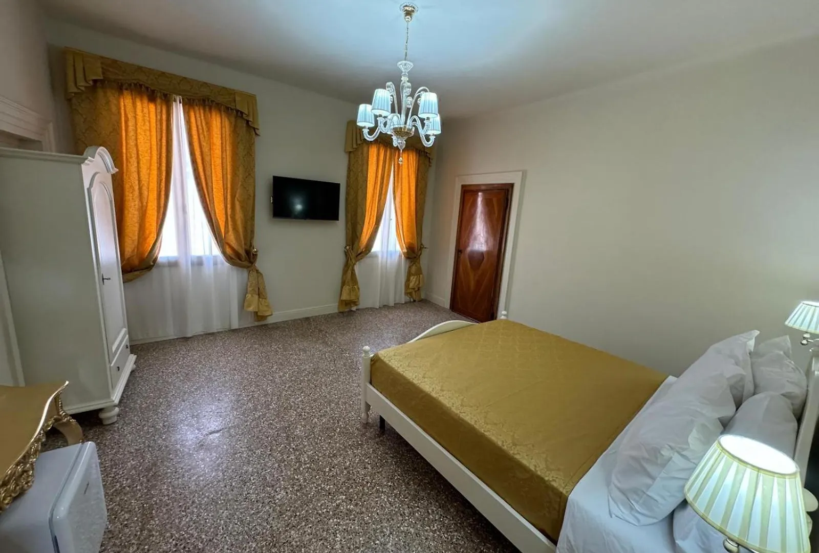 Palazzo Titti Rialto Suites Venedig 0*,  Italien