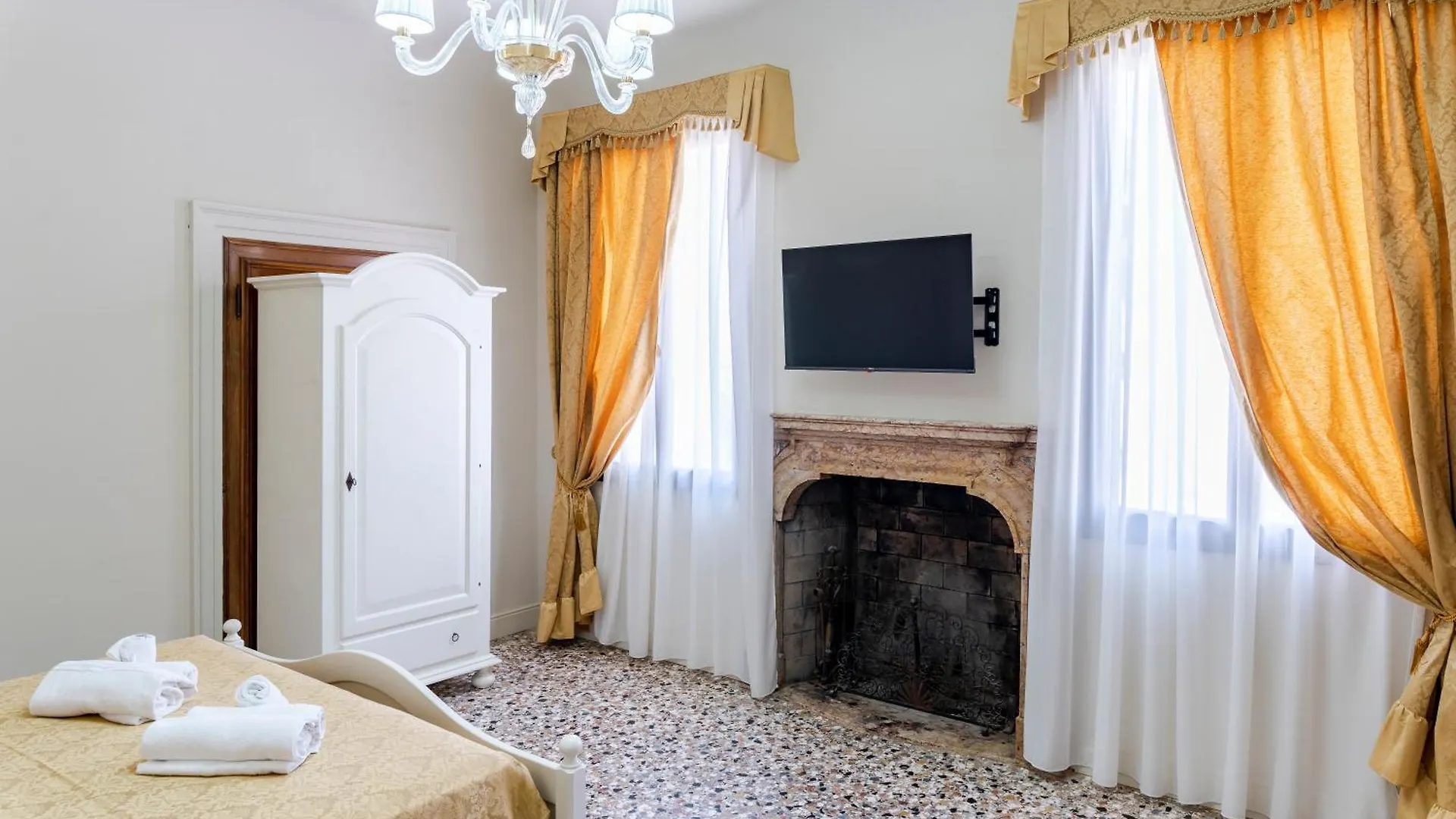 Palazzo Titti Rialto Suites Venedig Pensionat