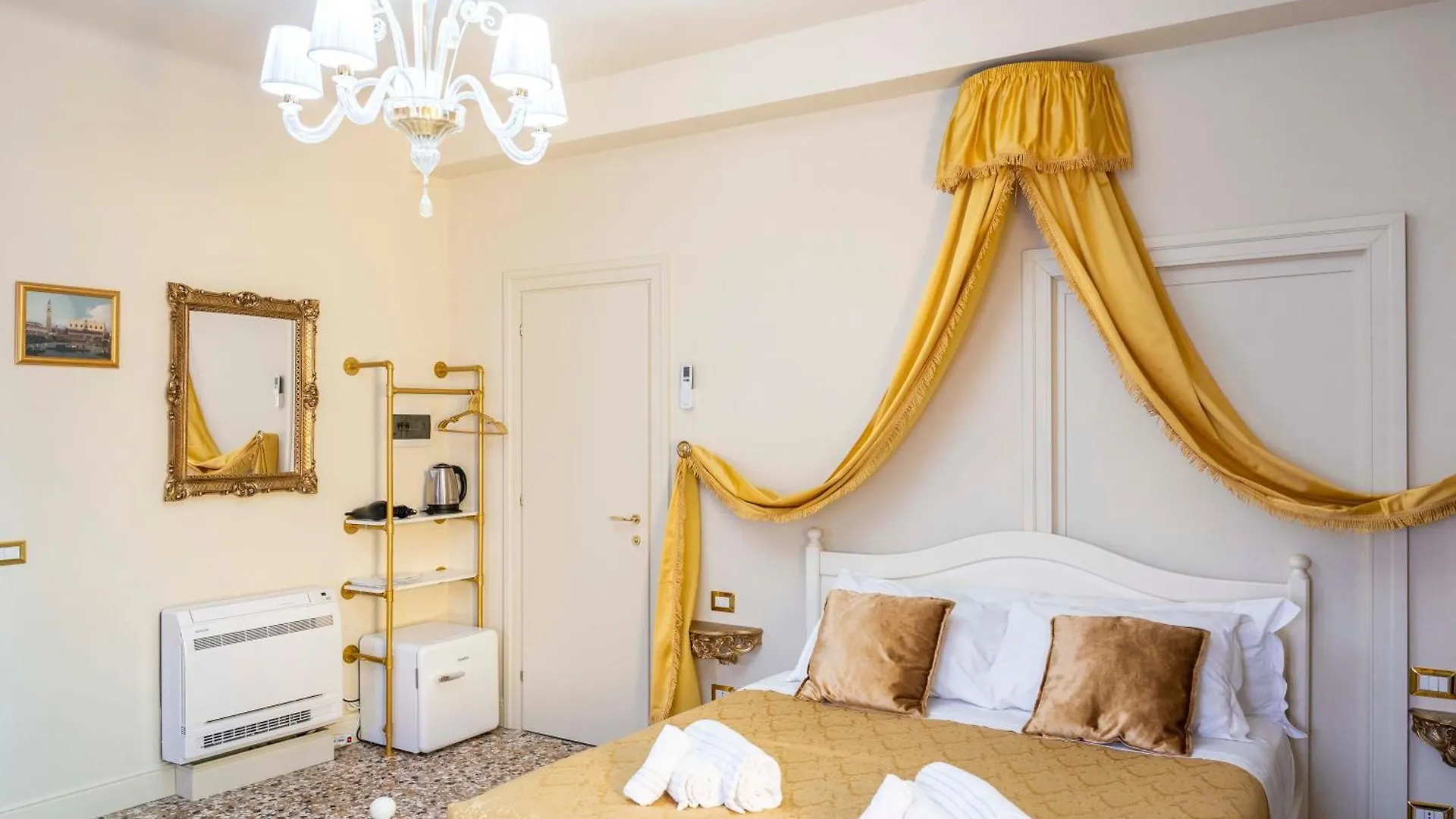 Gasthuis Palazzo Titti Rialto Suites Venetië Italië